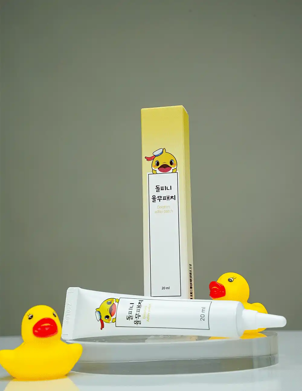 Gel Dán Dolphini Adlay Hỗ Trợ Làm Dịu Da Cho Mọi Lứa Tuổi 20ml