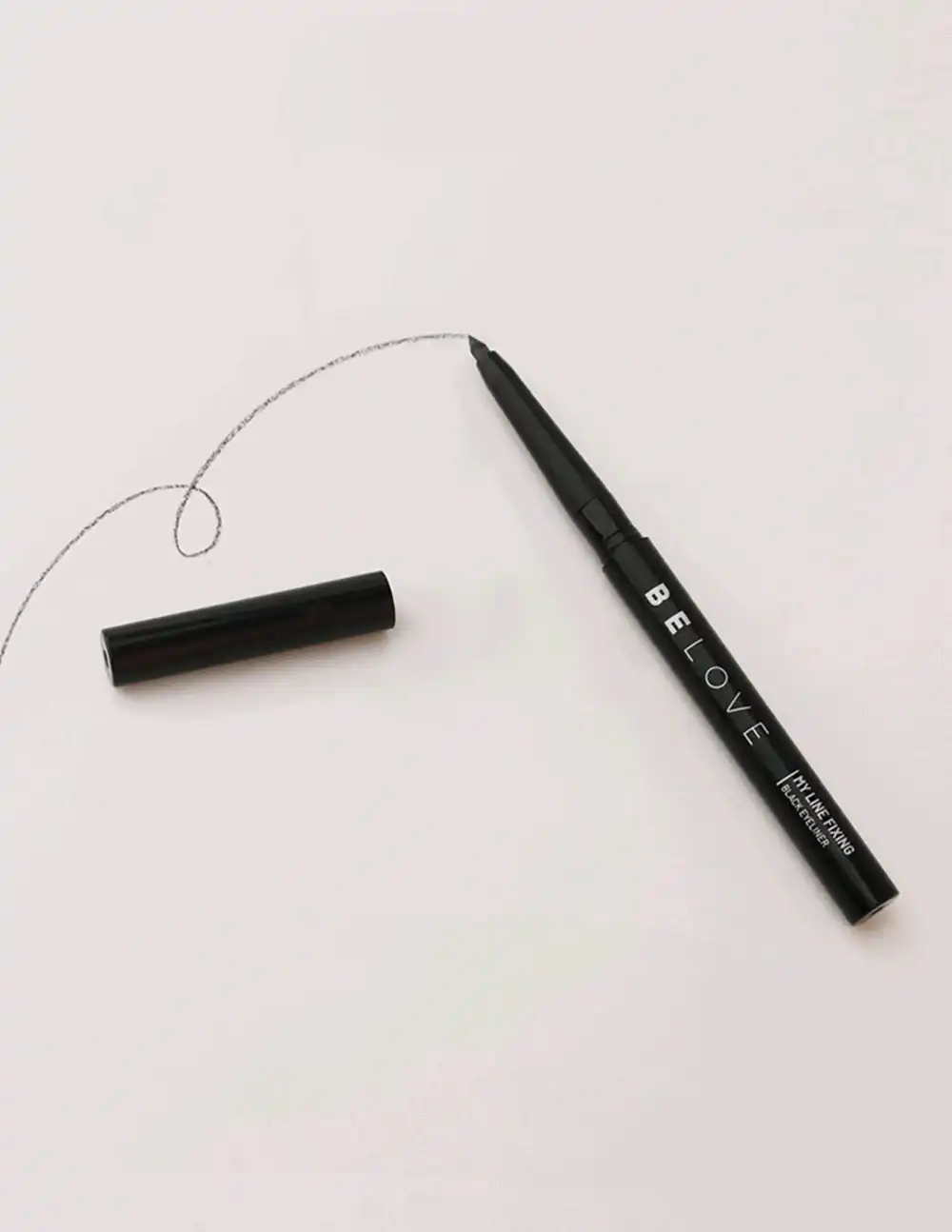 Kẻ Mắt Dạng Sáp Belove Lâu Trôi Bám Màu Tốt